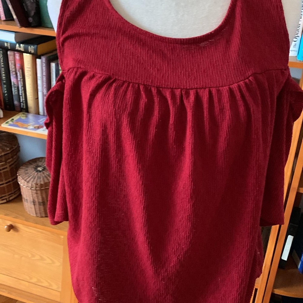 Lucky Brand Women's Burgundy knit top